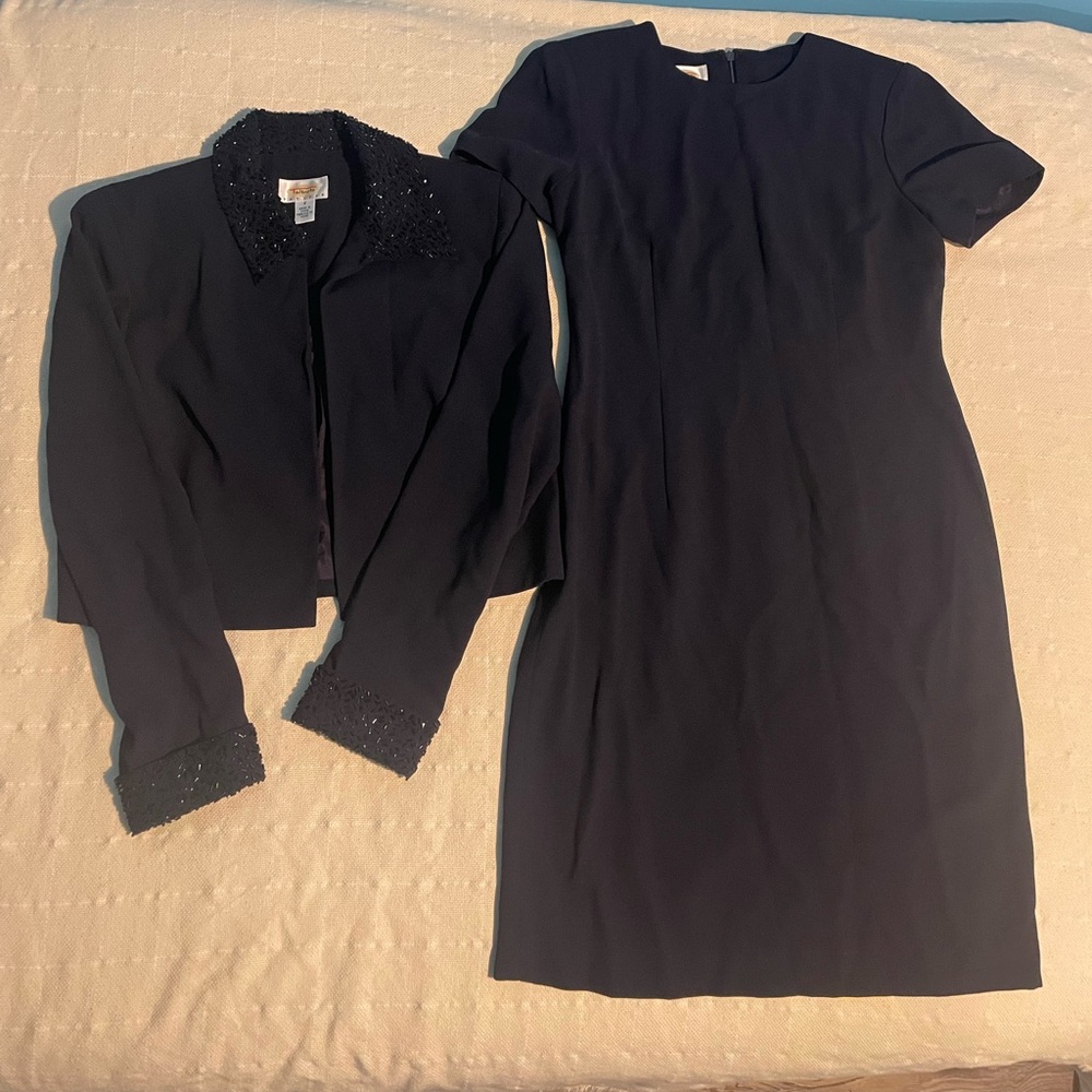 Talbots Classic 2 piece Black Dress and jacket blue size 2
In great Condition